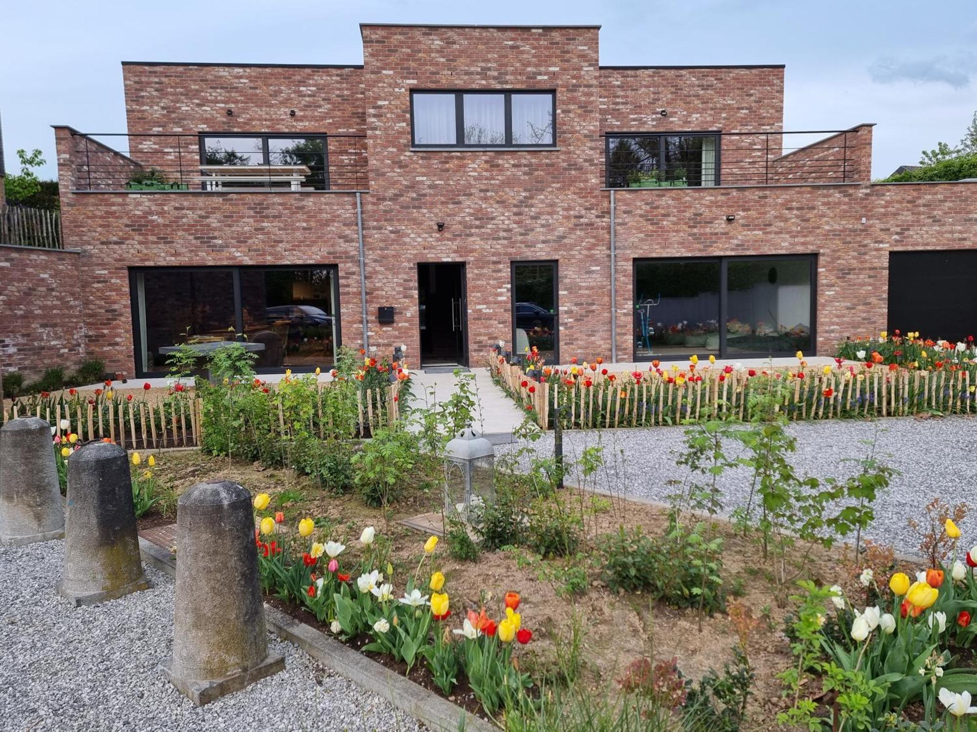 Sous La Houlette, Suites, Piscine Interieure Et Sauna Villers-la-Ville Luaran gambar